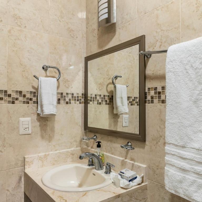 Casa Palancar with beautiful swimming pool and private palapa - Casa de 3 dormitorios - 42