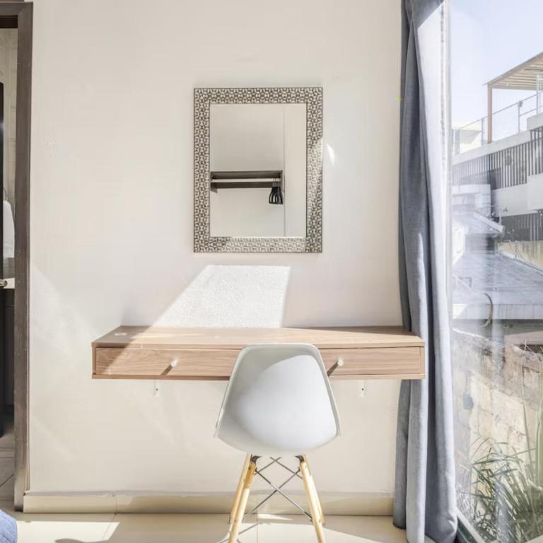Adhoc Boutique Barrio Antiguo - Studio - Split Level - 10