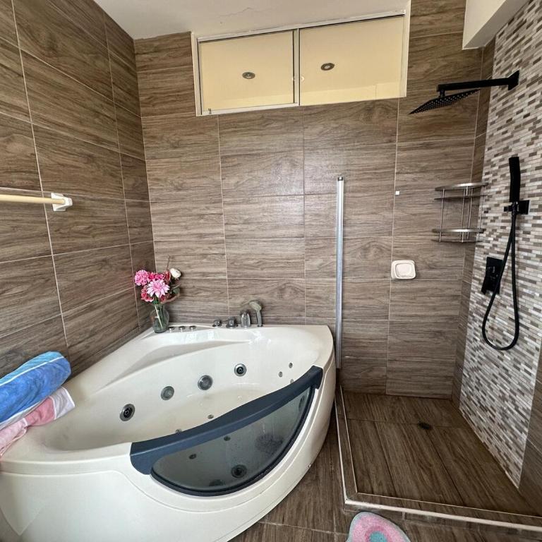Casa campo en Cieneguilla 2,040m2 - Casa de 5 dormitorios - 7