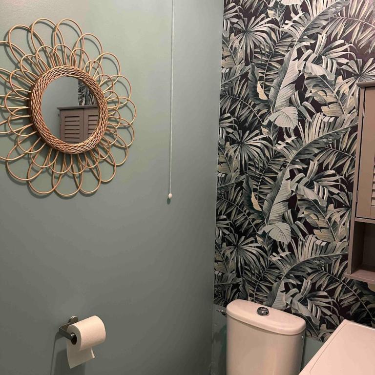 Appart Lumineux 2ch proche Près d'Arènes avec wifi tv et patio - Apartment mit 2 Schlafzimmern - 10