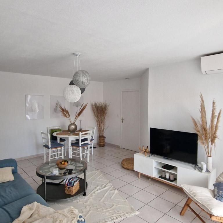 Appartement 63 m2, tout confort, climatisé. - Apartamento de 2 dormitorios - 8