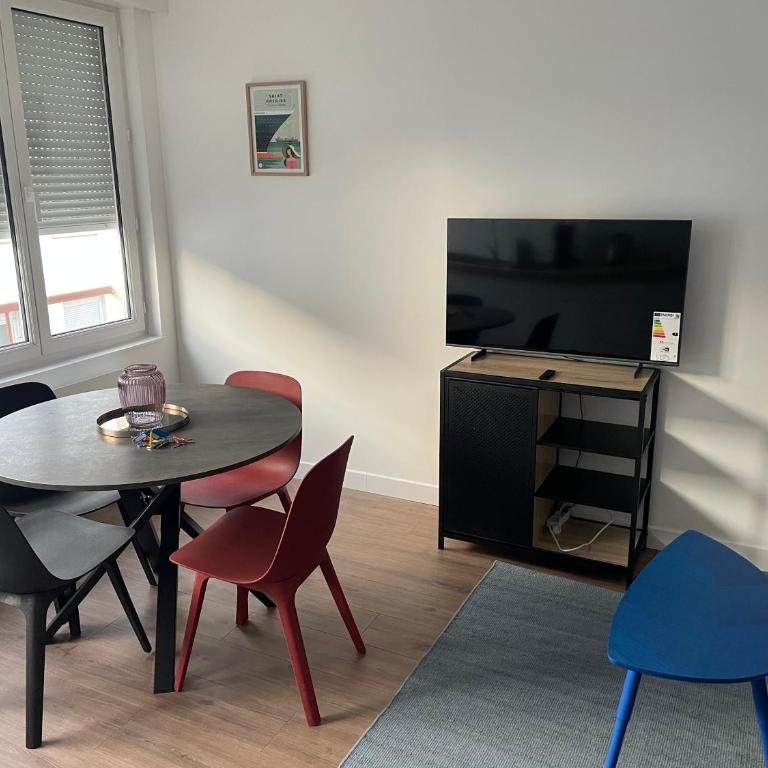 Appartement T2 - 202 - Hyper Centre - Intégralement rénové - Toutes commodités à pied - Appartement 1 Chambre - 13