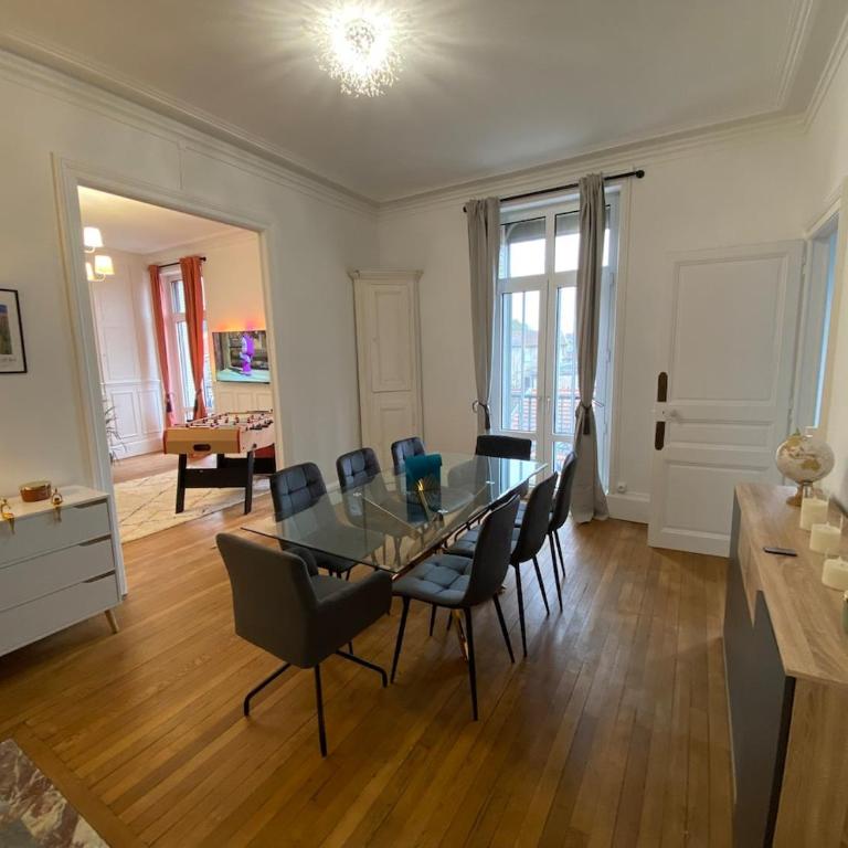 Beautiful double apt family babyfoot 2 parking - Appartement 3 Chambres - 28