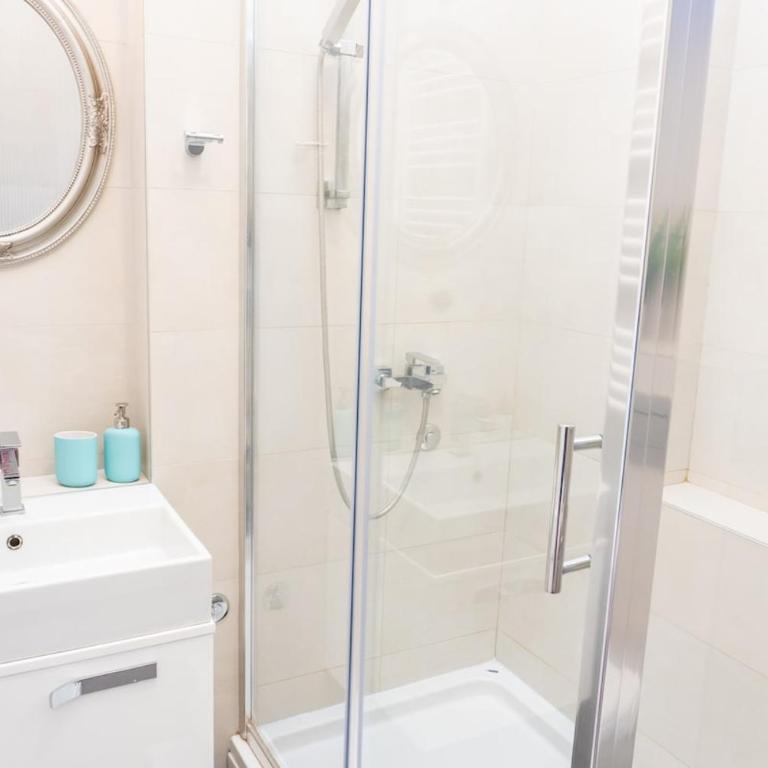 155sqm 4BR Central Belgrade Apartment for 9 Guests - Apartment - 41