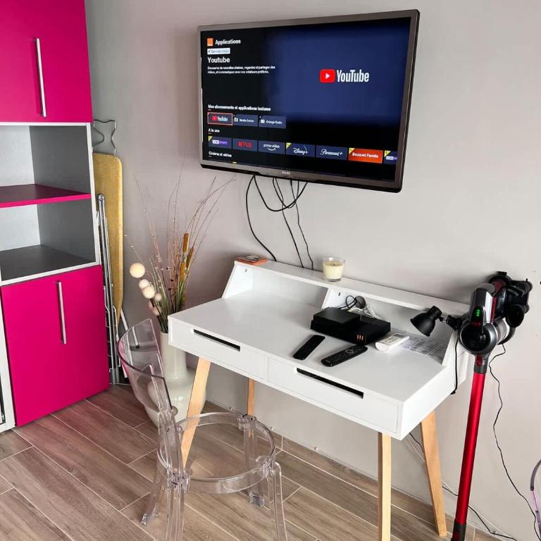 Studio at the heart of Carre D'or 2 mins Sea Wi-fi - Appartement - 11