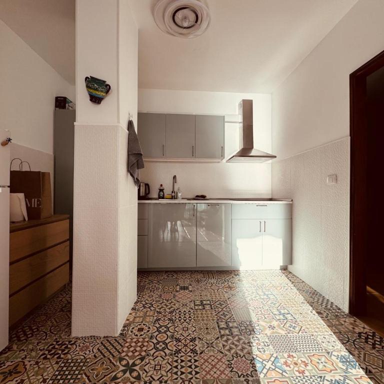 Sunset apartment - One-Bedroom Apartment - 8