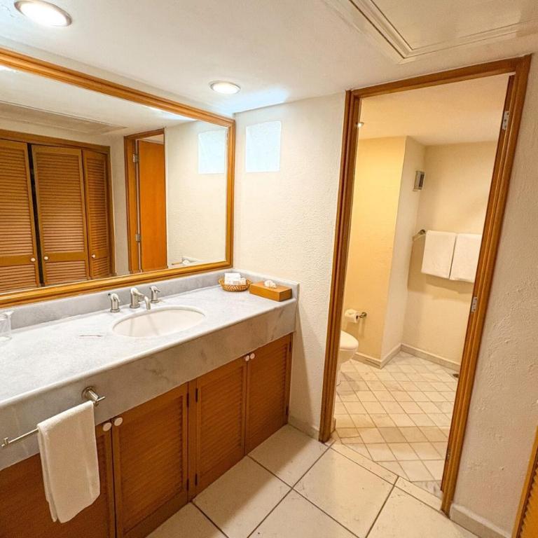 By the Sea with Exclusive Services & WiFi! - Habitación Doble - 1 o 2 camas - 14
