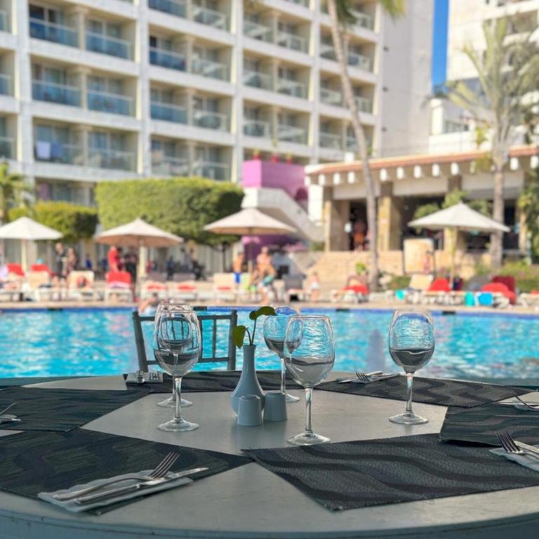 By the Sea with Exclusive Services & WiFi! - Habitación Doble - 1 o 2 camas - 17