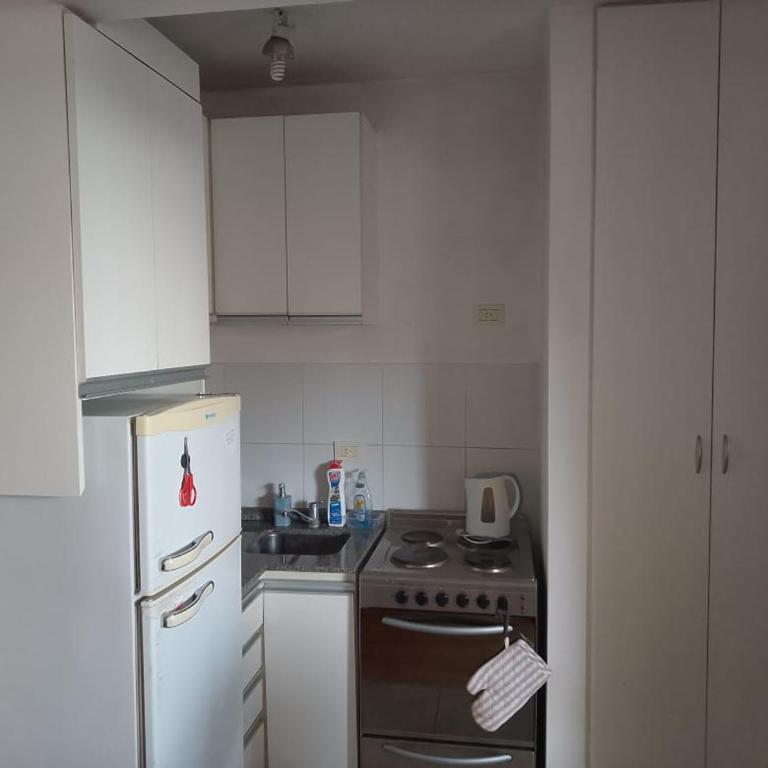 Hermoso monoambiente con balcon en las Cañitas - Apartamento de 1 dormitorio - 3