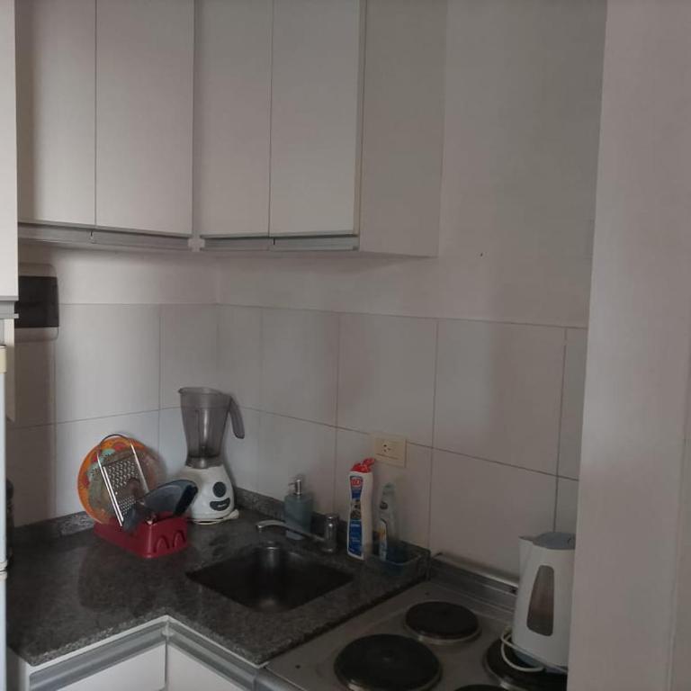 Hermoso monoambiente con balcon en las Cañitas - Apartamento de 1 dormitorio - 9