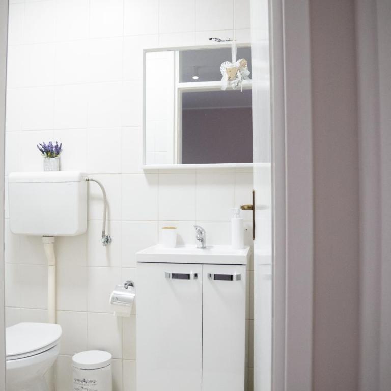 Sorelle - One-Bedroom Apartment - 20