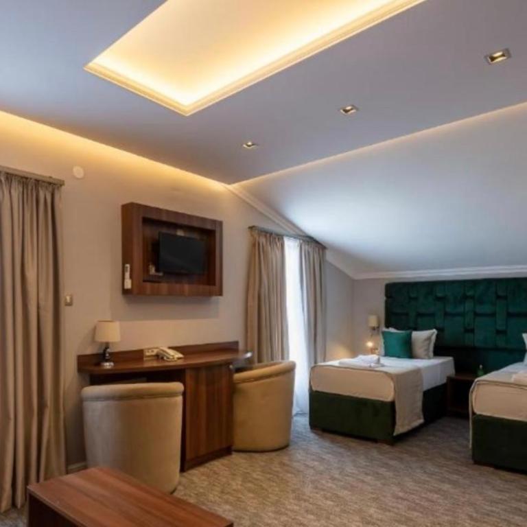 Hotel Garni Ideal - Apartment with Balcony - 3