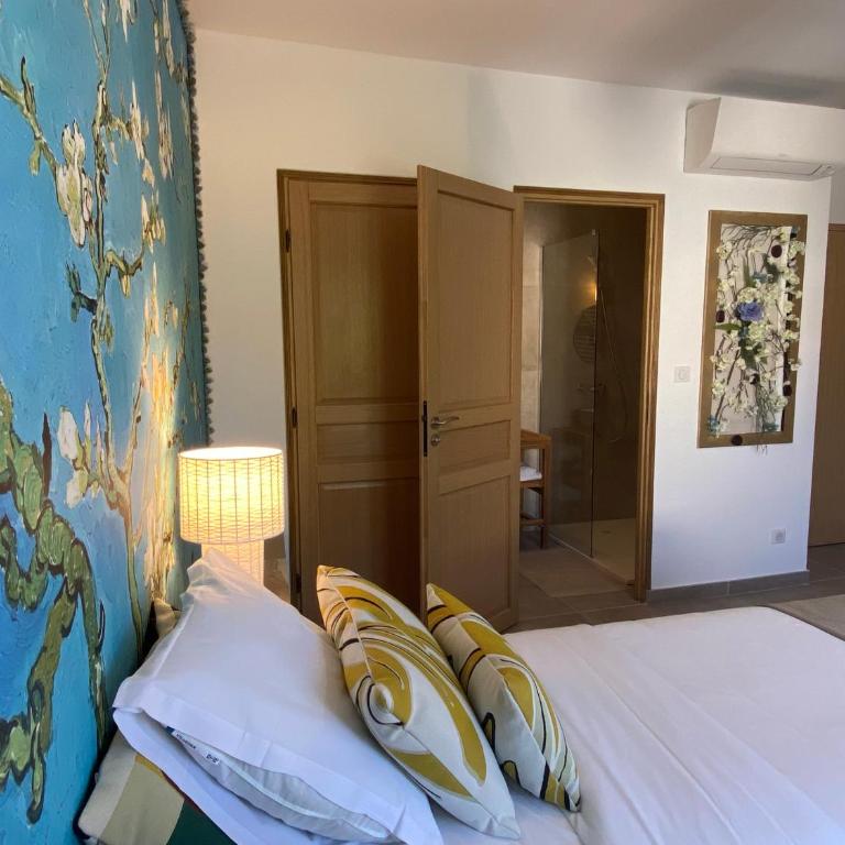 MGH Massilia Green House - Chambre Deluxe Double ou Lits Jumeaux - 3