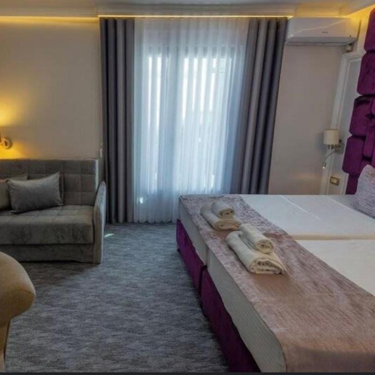 Hotel Garni Ideal - Triple Room with Balcony - 3