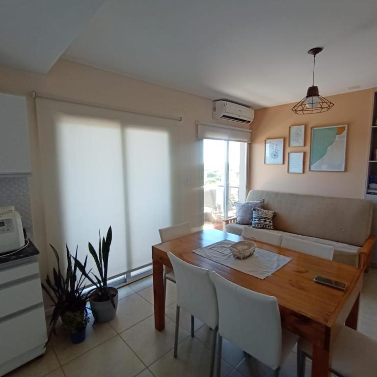 Luminoso Depto con Increible Vista y Pileta - Apartamento de 1 dormitorio - 13