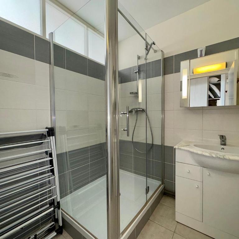 Appartement rénové 1 chambre, superbe vue mer, proche plage - FR-1-323-319 - Appartamento - 15