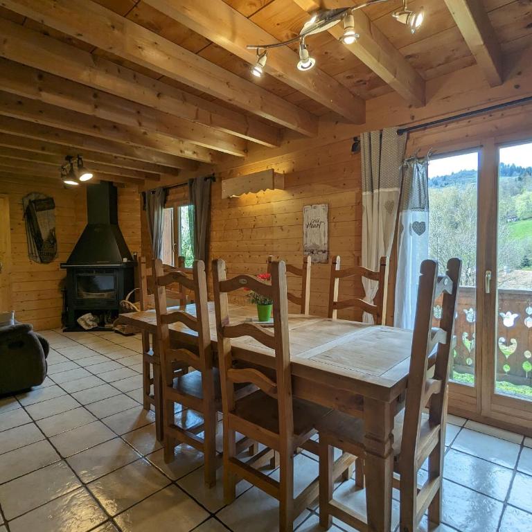 Chalet spacieux à La Bresse, idéal pour familles et amis - FR-1-589-679 - Ferienhaus - 2