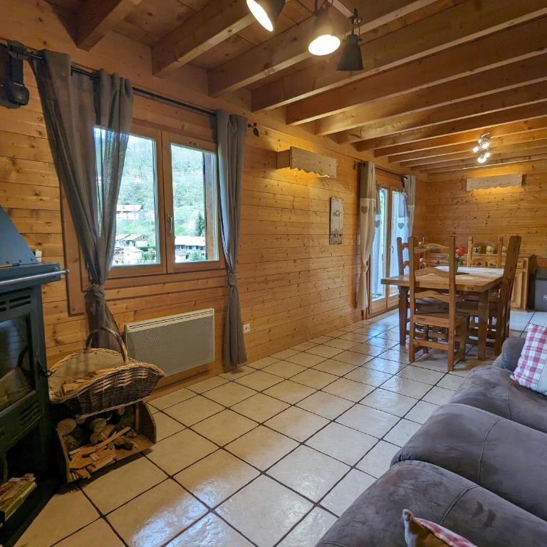 Chalet spacieux à La Bresse, idéal pour familles et amis - FR-1-589-679 - Ferienhaus - 3