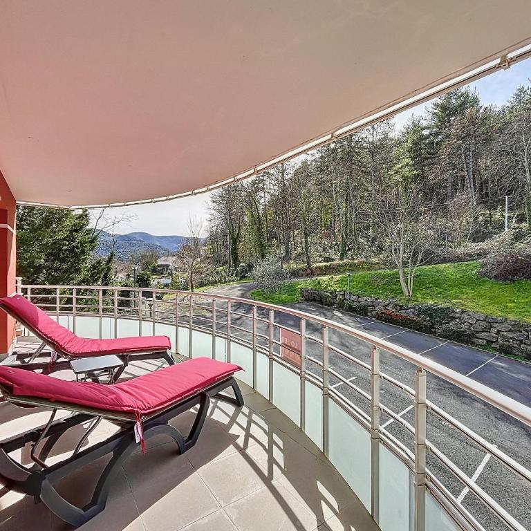Bel F3 climatisé avec parkings, terrasse et vue sur montagnes à 50m du centre et des thermes - FR-1-451-213 - Apartamento de 2 dormitorios - 17
