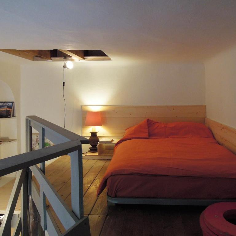 V12 Design Apartments - Loft - 8