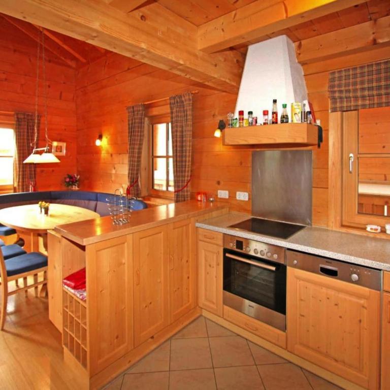 Chalet in Königsleiten near Hohe Tauern - Superior Chalet - 14