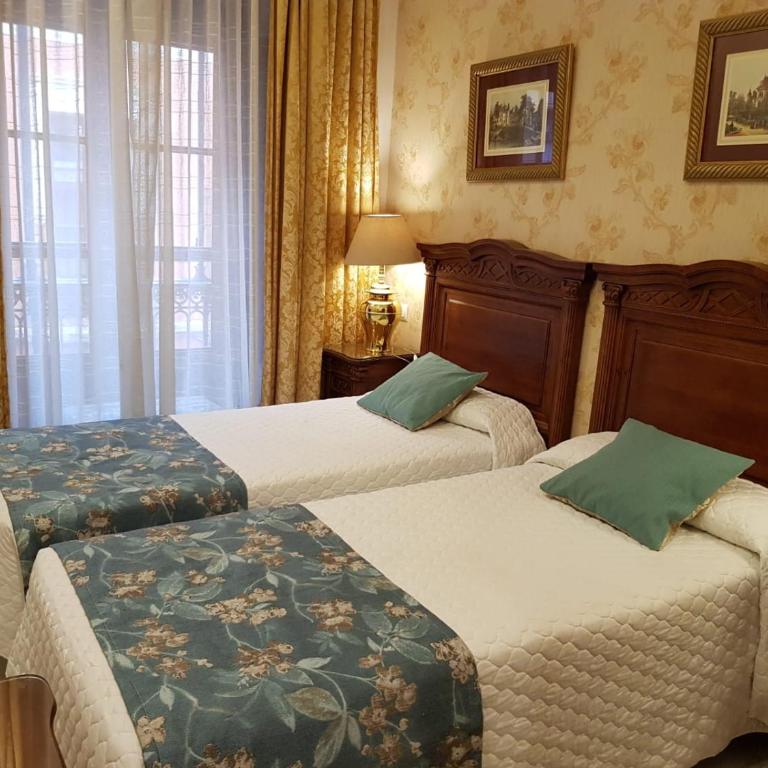 Hotel Europa Boutique Sevilla - Habitación Doble - 2 camas - 3