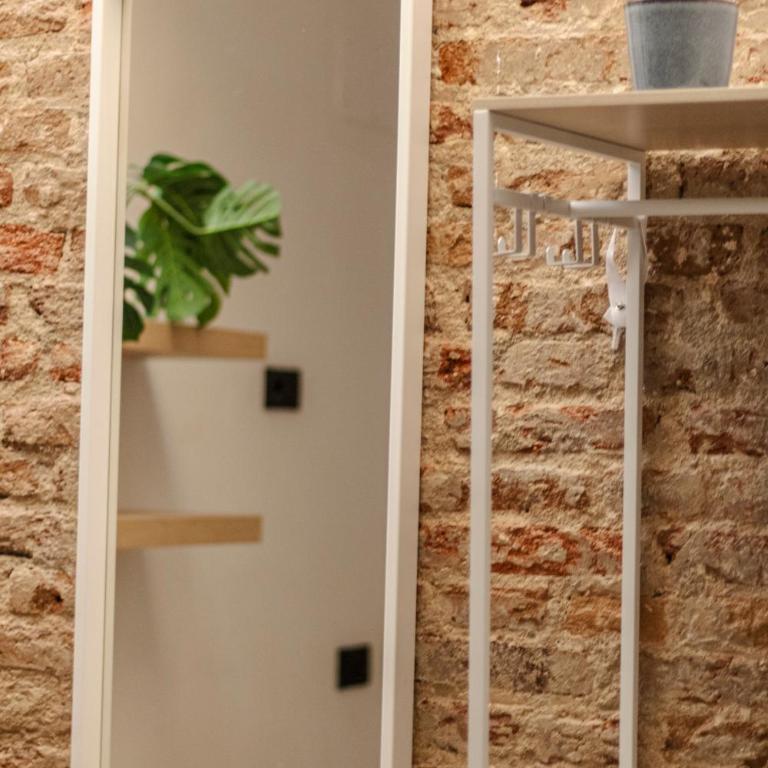 Loft Navas B by Property - Two-Bedroom Apartment - 16
