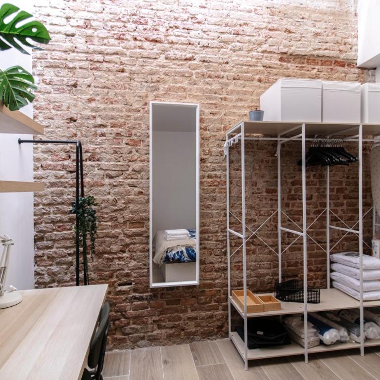 Loft Navas B by Property - Two-Bedroom Apartment - 19