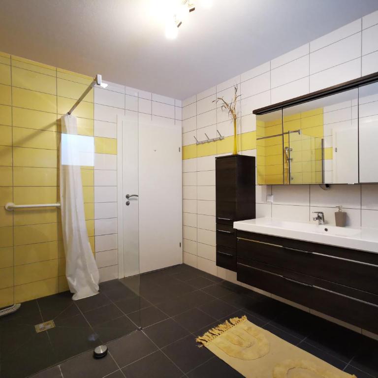 Zuhause bei Aurora - Apartamento de 2 dormitorios con ducha - 11