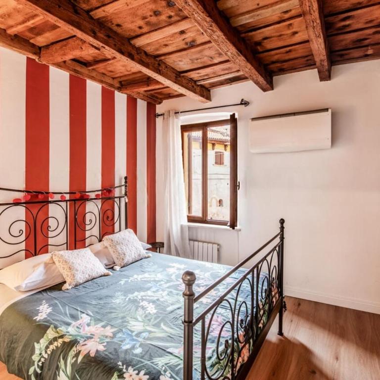 AL VICOLETTO - One-Bedroom Apartment - 2