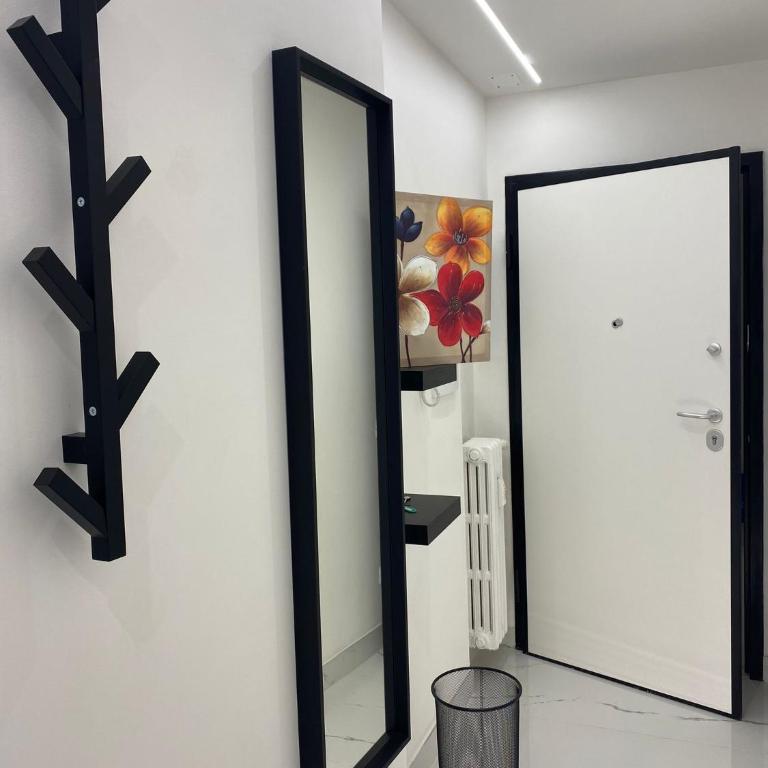 612 Flats - Two-Bedroom Apartment - 4