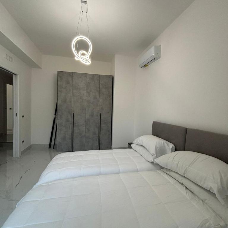 612 Flats - Two-Bedroom Apartment - 8