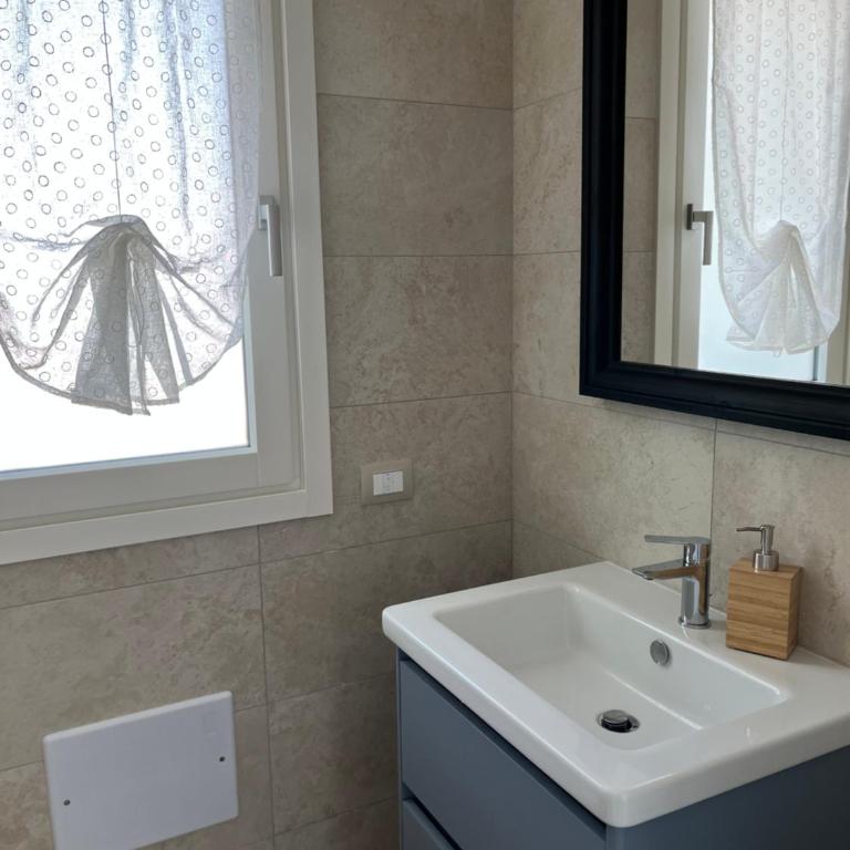 AGM Suite Fiumicino Airport Faro 15 - Appartamento con 1 Camera da Letto - 44