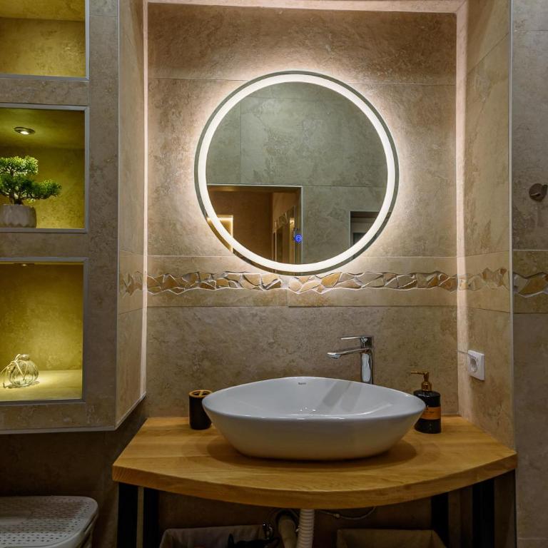 Skadarlija Aurora - Two-Bedroom Apartment - 10