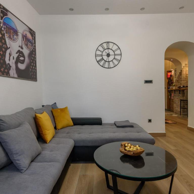 Skadarlija Aurora - Two-Bedroom Apartment - 28