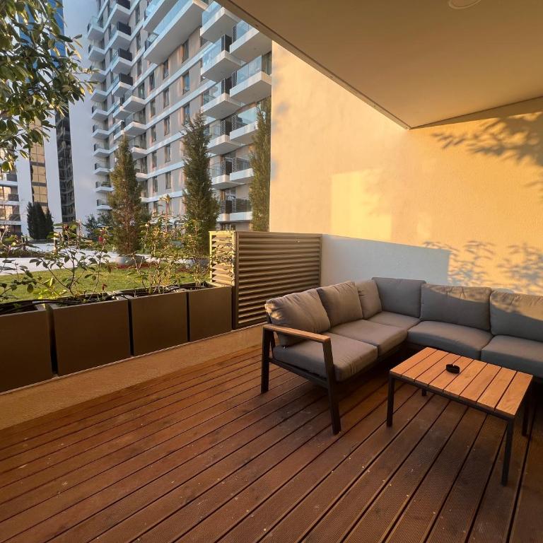 LiboroPlanet - Deluks Apartman s 1 Spavaćom Sobom i Pogledom na Vrt - 3