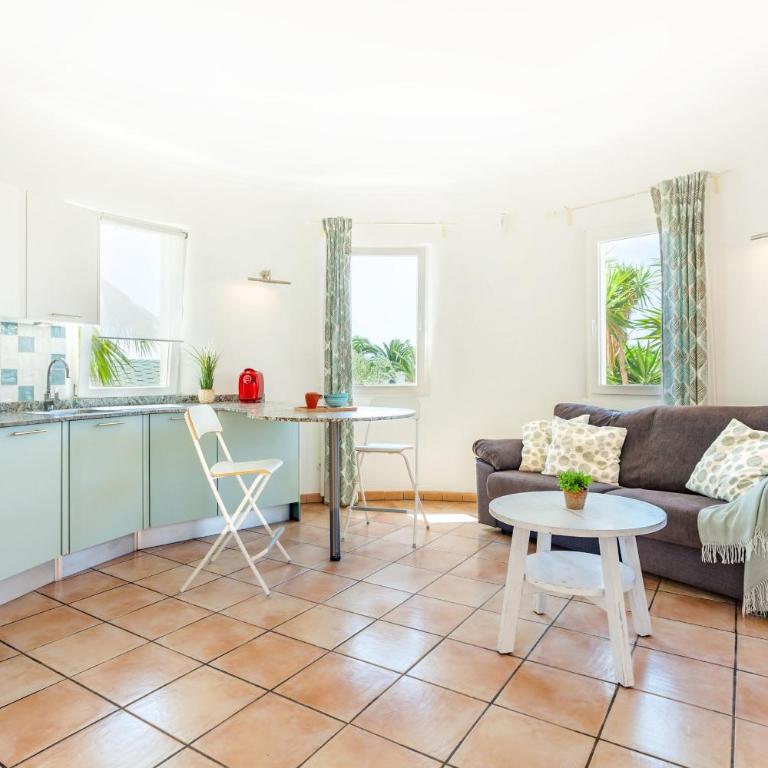 Villa Can Flores - Apartamento con vistas a la piscina - 32