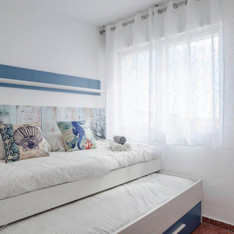 041 Bright 3 Bed, Sea Views Beach Apt - Apartamento de 3 dormitorios - 24