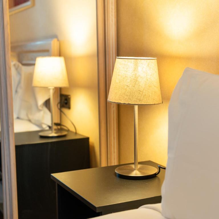 Sunotel Junior - Double Room - 10