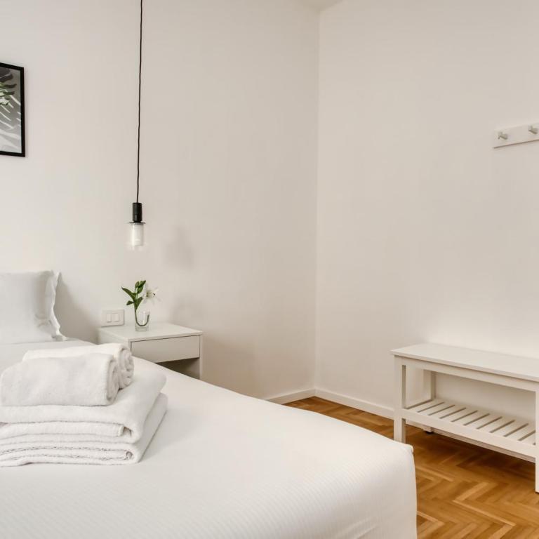JOIVY Beautiful and modern apartment with 2 balconies - Appartamento con 3 Camere da Letto - 21