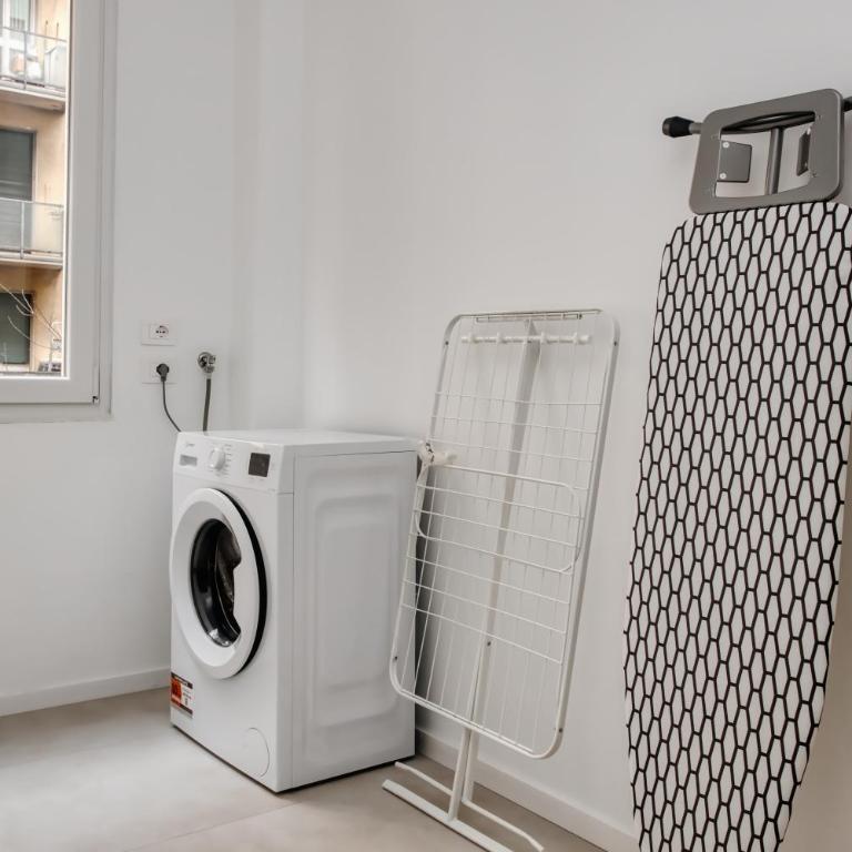 JOIVY Beautiful and modern apartment with 2 balconies - Appartamento con 3 Camere da Letto - 32