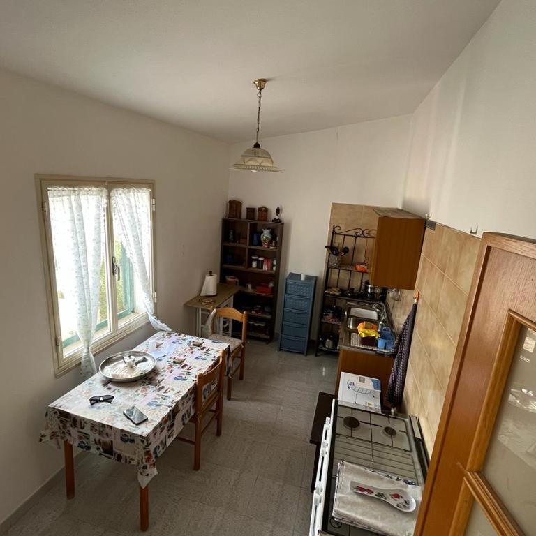 Two bedrooms apartment in Orosei - Casa con 1 Camera da Letto - 2