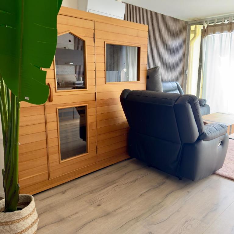 Luxuria - Heliopolis C - Sauna infrarouge - Clim - Parking - Village naturiste - Vue mer - Histoire de clés - One-Bedroom Apartment - 10