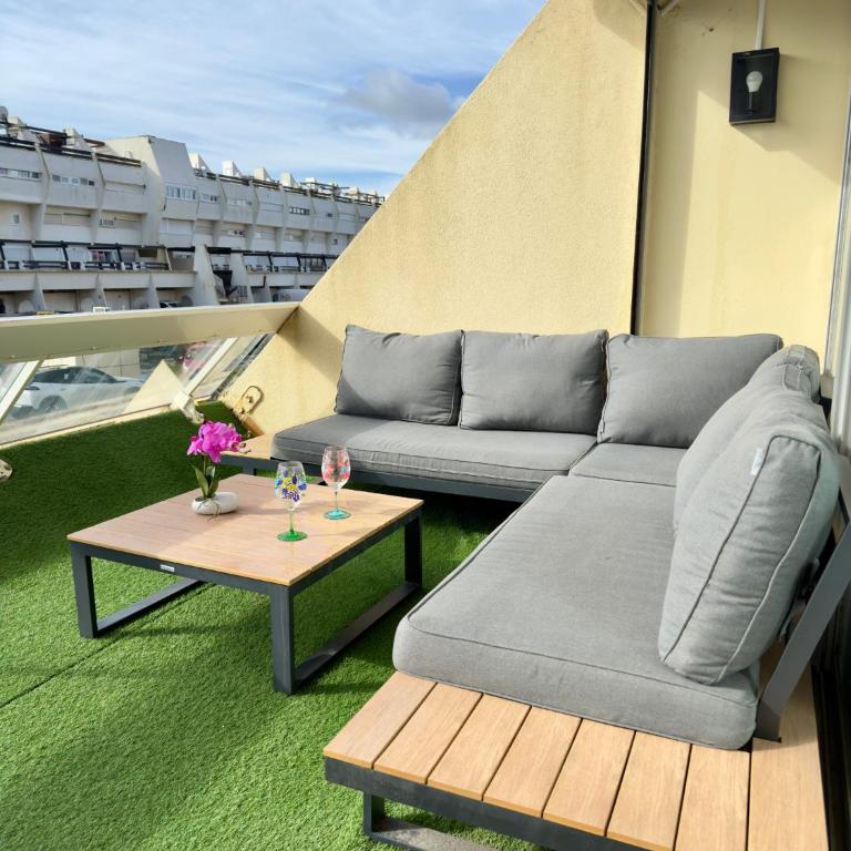 Luxuria - Heliopolis C - Sauna infrarouge - Clim - Parking - Village naturiste - Vue mer - Histoire de clés - One-Bedroom Apartment - 13
