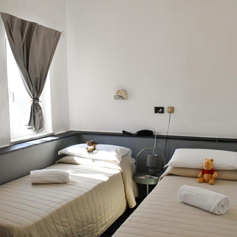 Hotel Le Palme - Camera Familiare - 1