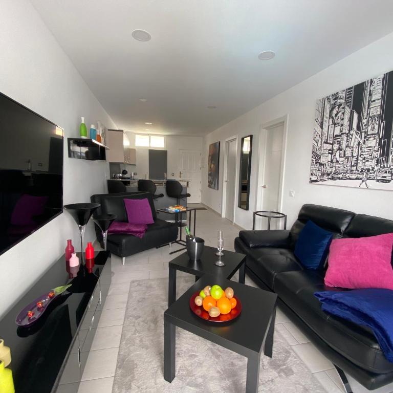 Los Volcanes Luxus Apartment - One-Bedroom Apartment - 8