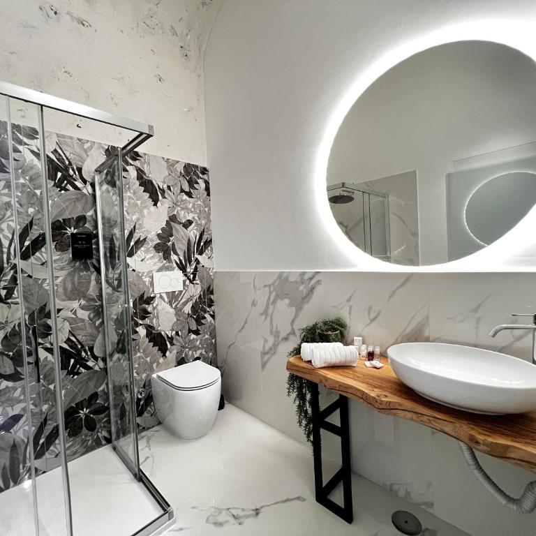 ESE luxury spa suites - Private Jacuzzi Rooms Near Termini, Perfect for Relaxing - Camera King con Vasca Idromassaggio - 4