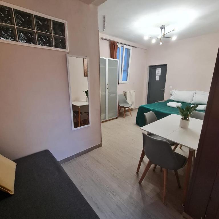 Civico 71 - One-Bedroom Apartment - 6