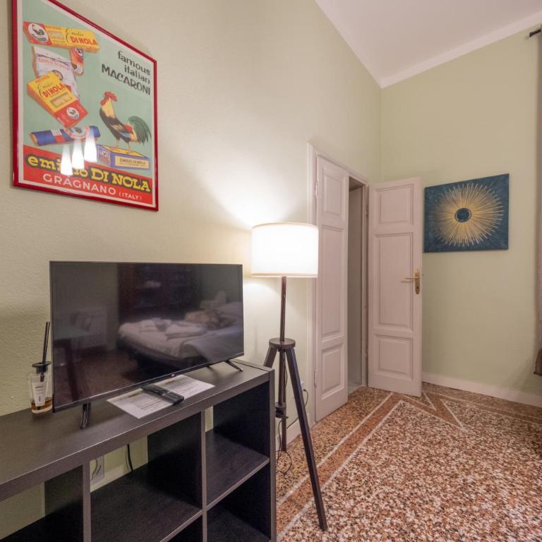 Lungarno Buozzi 7 Apartments - Apartment - Ground Floor - 17
