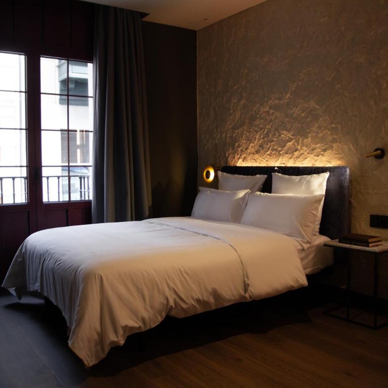 Letoh Letoh Bilbao - Double Room with Balcony - 3